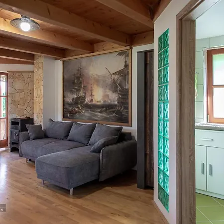 Zidan'ca Rošel Apartamento