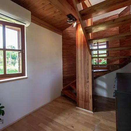 Zidan'ca Rosel Apartment Dolenjske Toplice